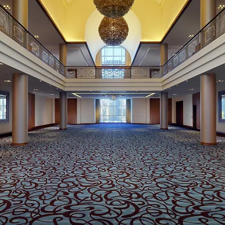 Sheraton Hotel 5*