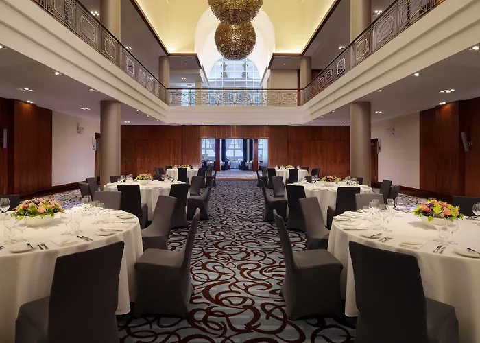 Готель Sheraton 5*